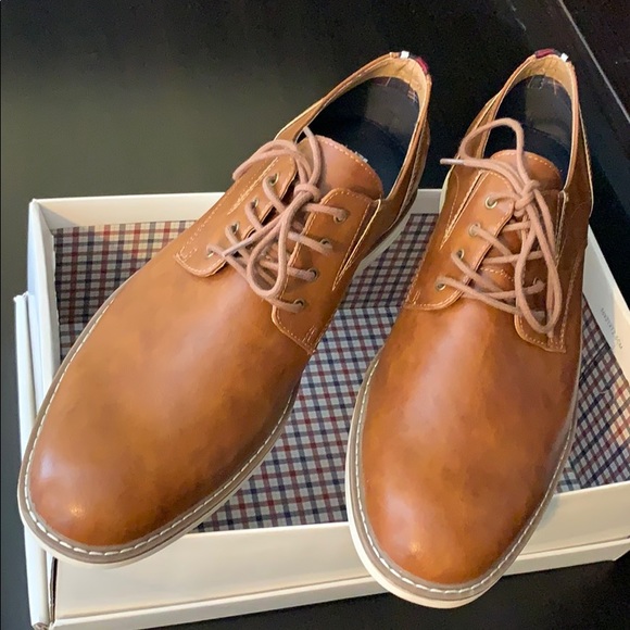 Stateside Vegan Leather Oxford - Picture 3 of 13